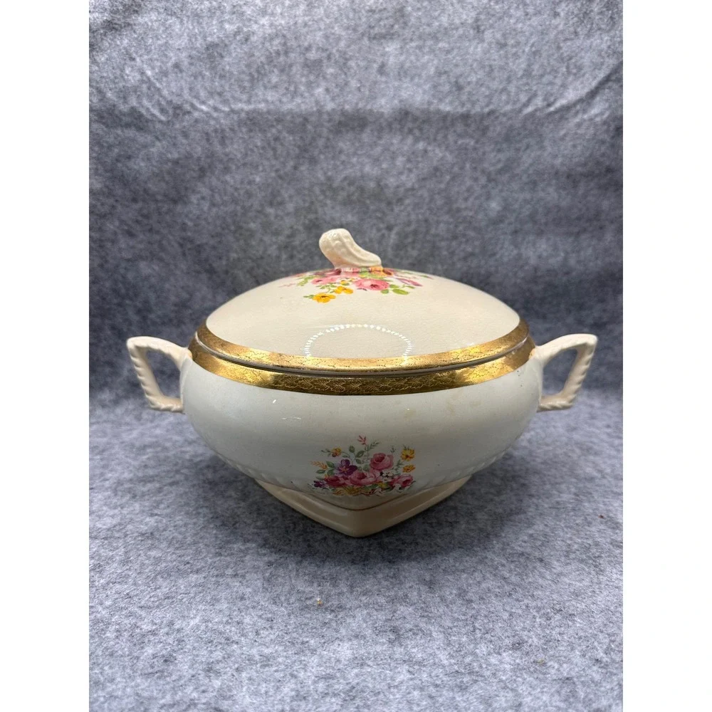Royal China Sebring Ohio 22K Royal Etch Gold Floral Lidded Sugar Bowl Vintage